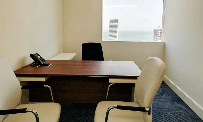 External single office at Alliance Qatar